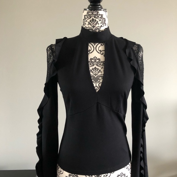 Guess top with lace sleeves. Black, size S. NWT - Picture 3 of 5